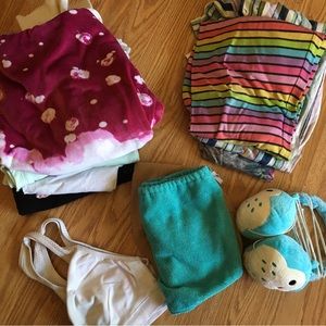 Bundle clothes 14  pieces   for girl size 10-12
